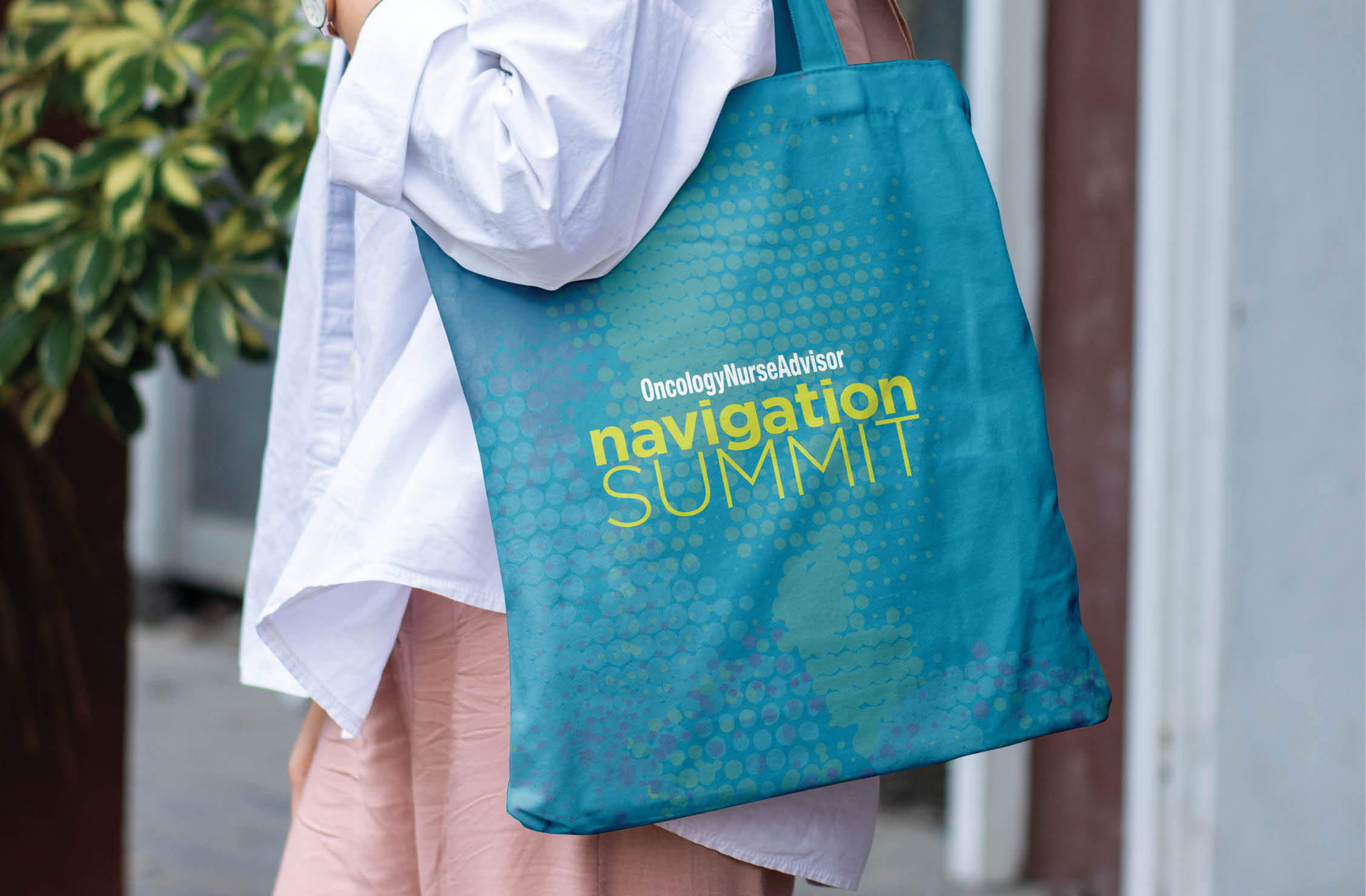 hollymorrisondesign_nav-summit-tote-crop